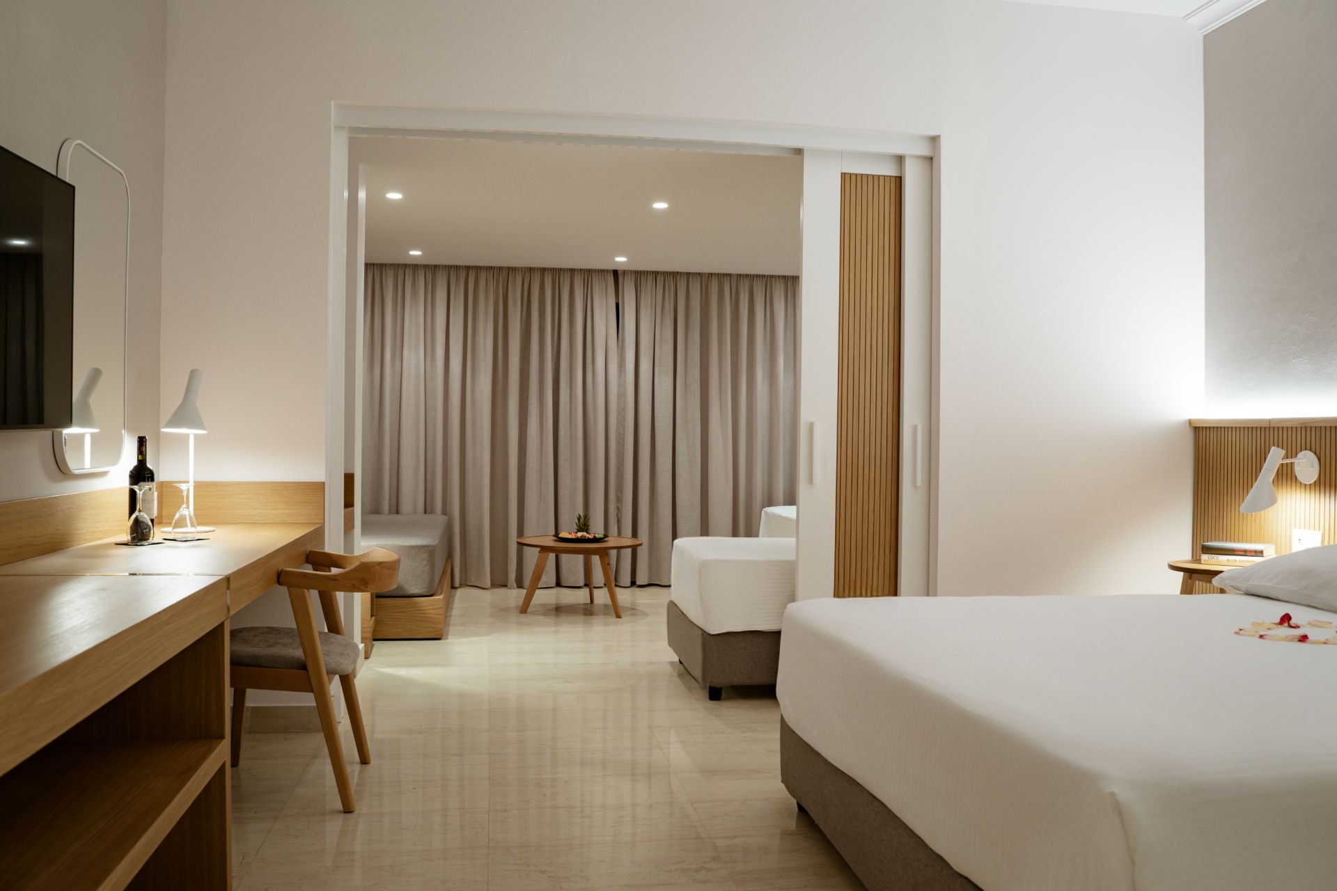 Michaniki Construction Corfu dwmatio ksenodoxiou
